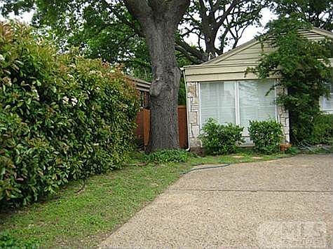 2nd image of 7831 W Lovers Ln