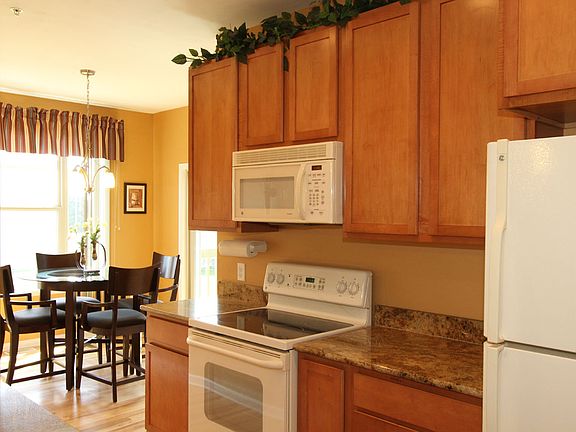 4th image of 8631 S Deerwood Ln Unit 23
