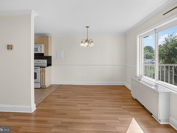4th image of 5601 Parker House Ter APT 304