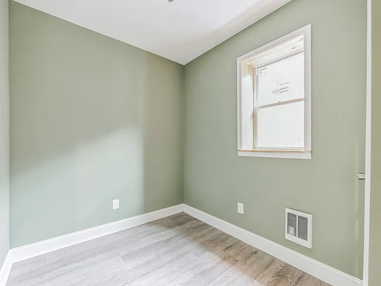 2824 N 22nd St #2 — Photo 16