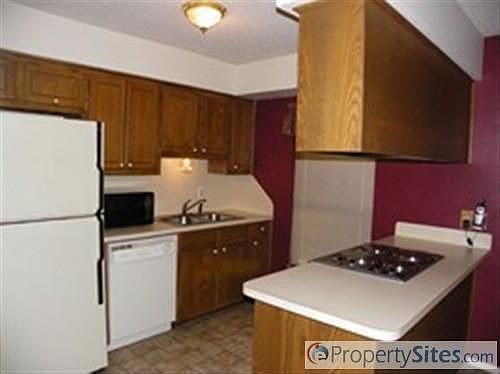 5th image of 32 Buena Vista Dr