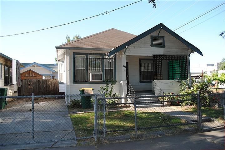 1st image of 1128 E Roosevelt St