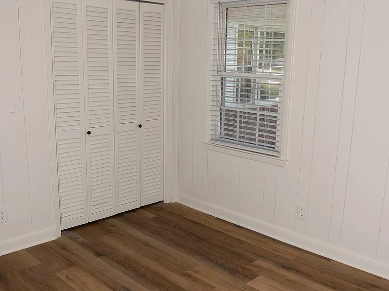 1203 Calais Dr — Photo 13