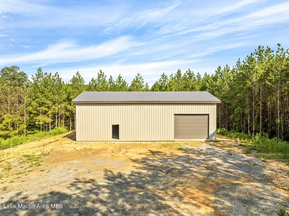 123 Williams Dr, Jacksons Gap, AL 36861