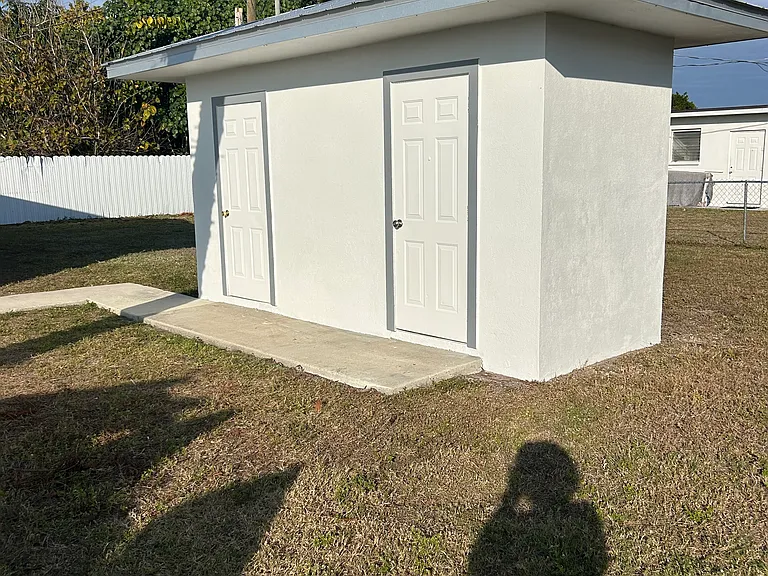 4905 Viceroy St #B — Photo 18