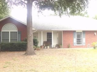 5373 Monterrey Rd, Crestview, FL 32539
