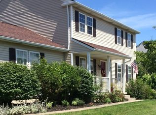 5333 Amanda Ct, North Ridgeville, OH 44039