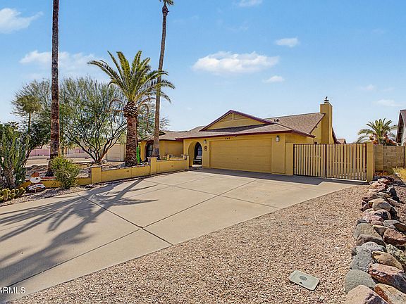3rd image of 10416 N 63RD Avenue