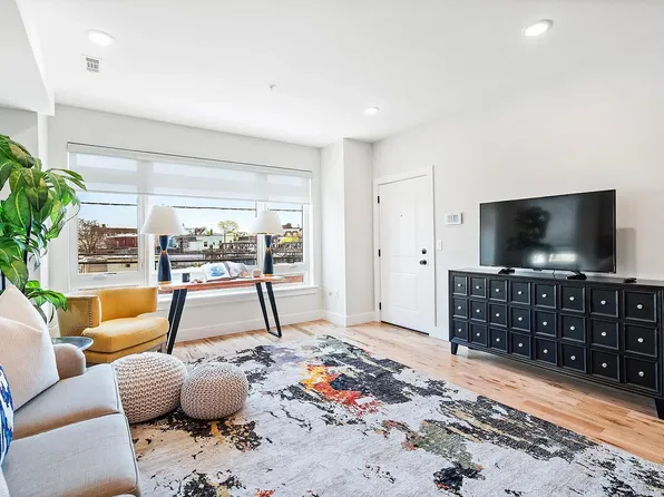705 S 16th St APT 3, Newark, NJ 07103