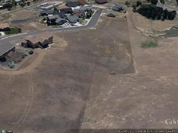 735 NW 23rd St, Pendleton, OR 97801