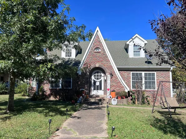 1405 Hickory Ave, Mena, AR 71953