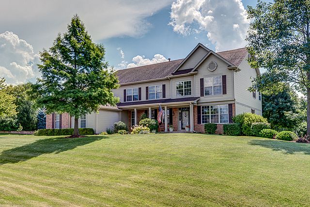 1st image of 37W255 Baker Hill Ct