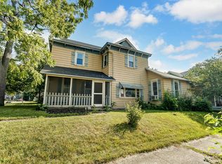 404 N Main St, Warren, IN 46792