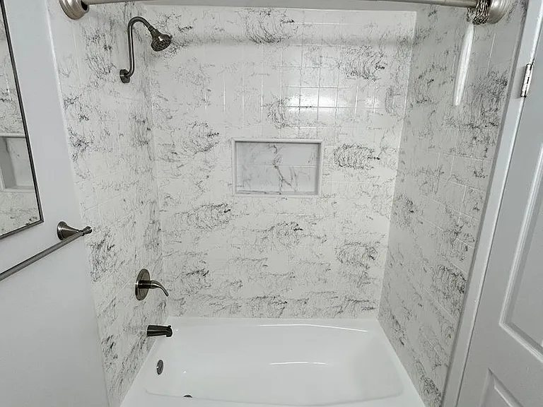 1957 Frank St / 2519 Virginia Ave — Photo 31
