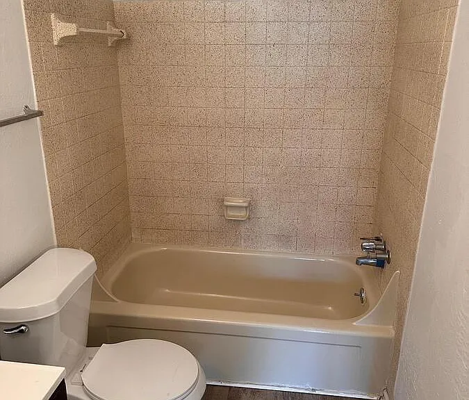 5311 N Detroit Ave #1 — Photo 10