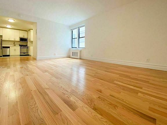 2nd image of 155 W 81st St APT 3G