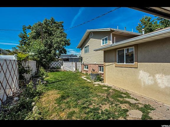 5th image of 4893 W Royal Ann Dr