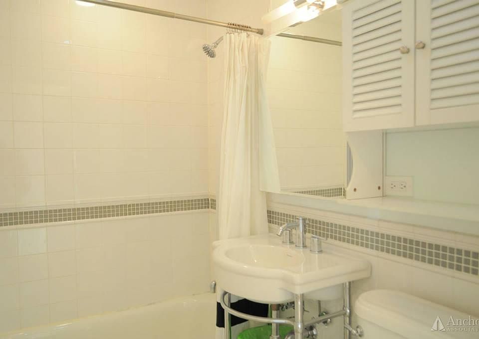 1st image of 249 E 118th St APT 10A