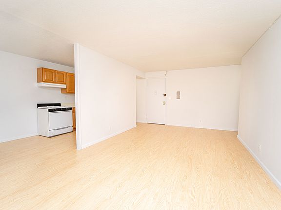 3rd image of 47-50 59th St #5A