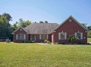 4101 Saint Wendel Hills Ln, Wadesville, IN 47638