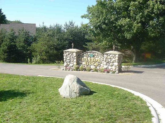 3rd image of 3155 Needles Dr