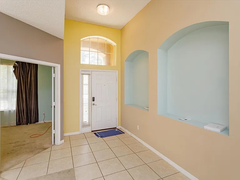 5537 Burlwood Dr — Photo 3