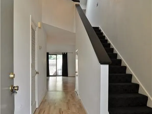 620 Barlin Dr, Nashville, TN 37221