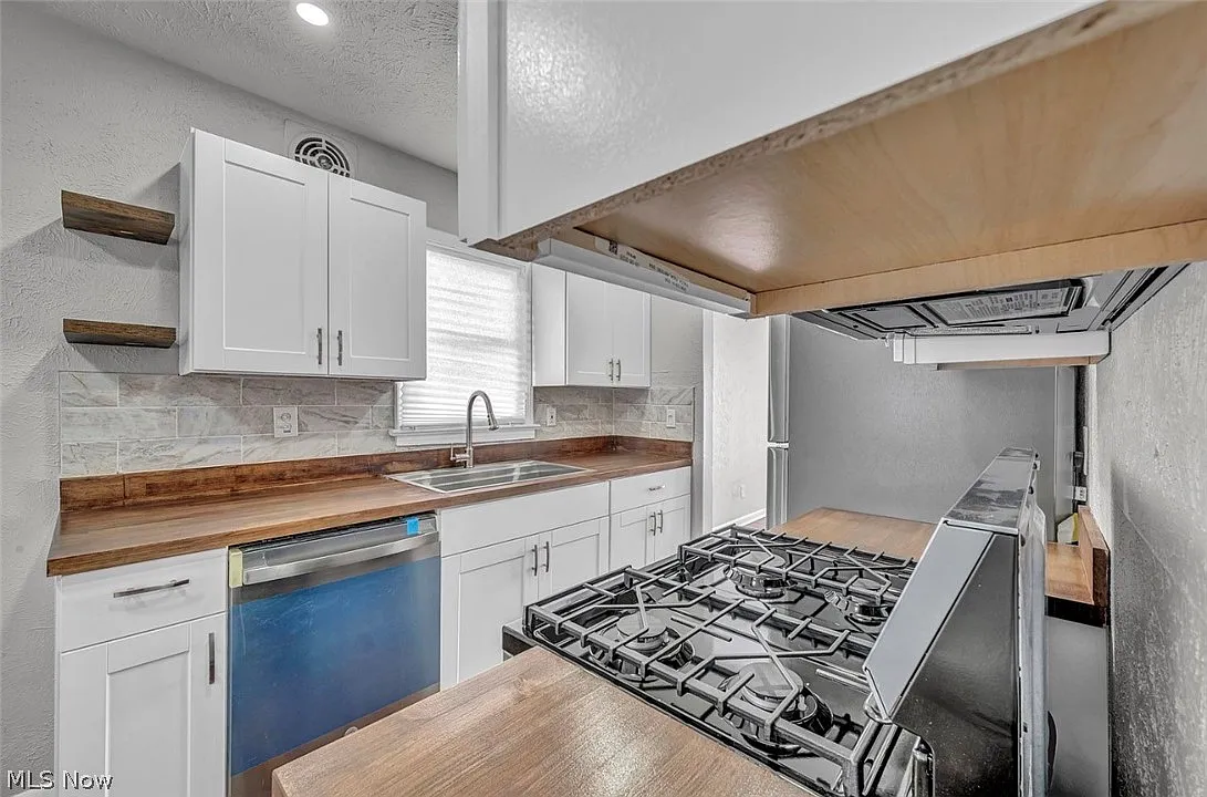 4 bed, 1.0 bath, $1,690 — Photo 4