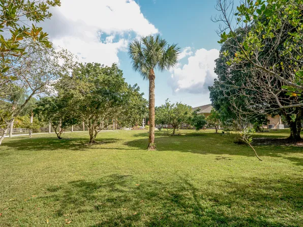 10534 Dogwood Trail, Jupiter, FL 33478