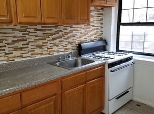 7904 147th St APT 2, Flushing, NY 11367