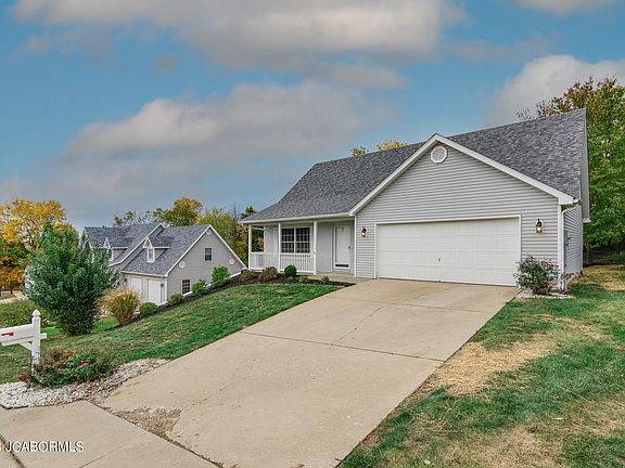 5th image of 1715 Sunset Ct