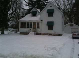 513 E State St, Cassopolis, MI 49031