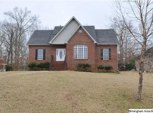 3128 Live Oaks Ln, Hueytown, AL 35023