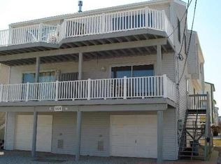114 52nd St #W, Sea Isle City, NJ 08243