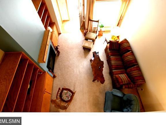 2nd image of 6075 Courtly Alcove #B