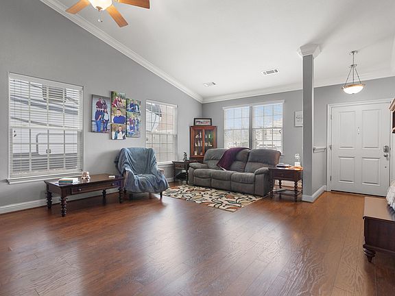 5th image of 2182 Cadjew St