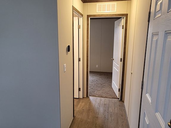 3rd image of 187 Birch Ave #187