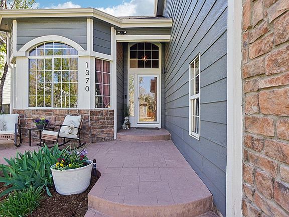 2nd image of 1370 Foxtail Dr