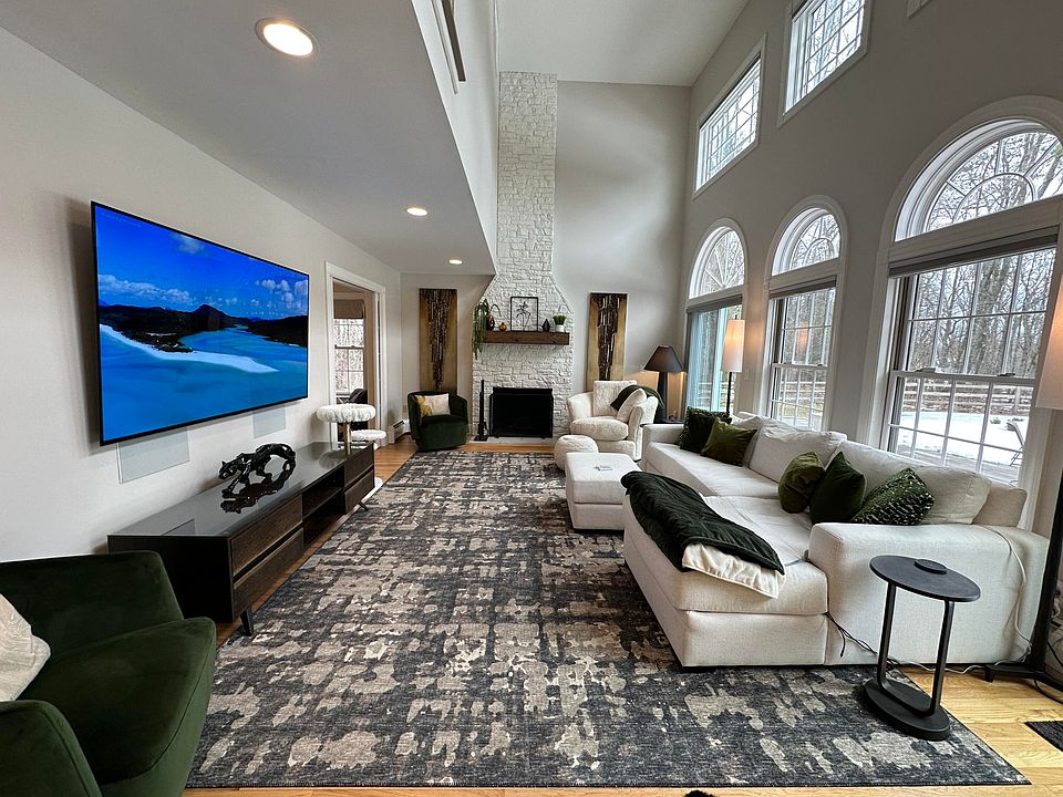 49 Stapleford Drive, Falmouth, ME 04105 Zillow