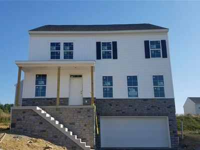 120 Holy Cross Dr, Imperial, PA, 15126