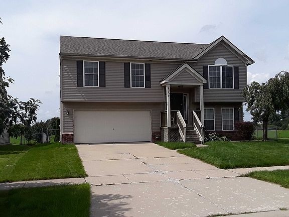 2nd image of 7354 Maplelawn Dr