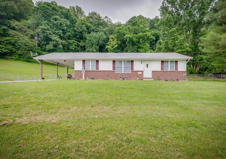 1st image of 276 Dogwood Dr