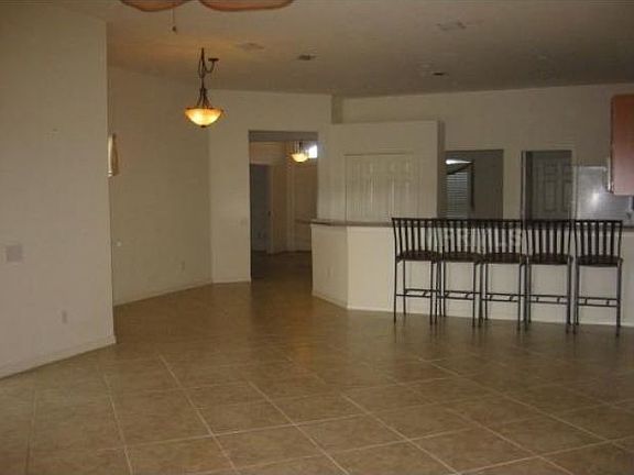 5th image of 6421 Clair Shore Dr