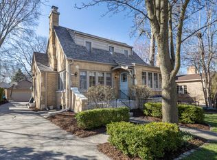 4731 N Bartlett Ave, Whitefish Bay, WI 53211