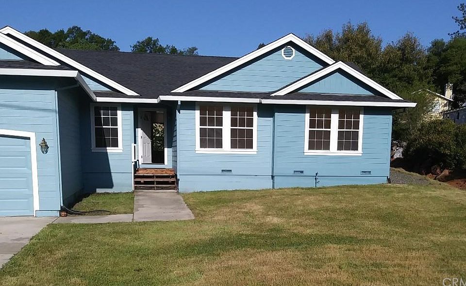 1st image of 18363 Kentwood Pl