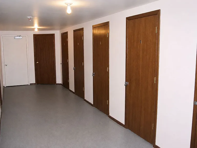1509 Kenilworth Ct — Photo 15