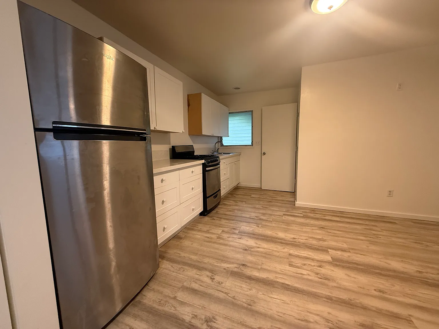 1 bed, $2,500 — Photo 2