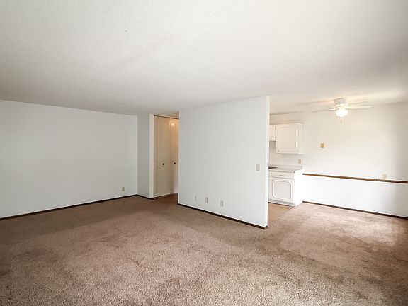 3rd image of 6281 Louisiana Ave N #105