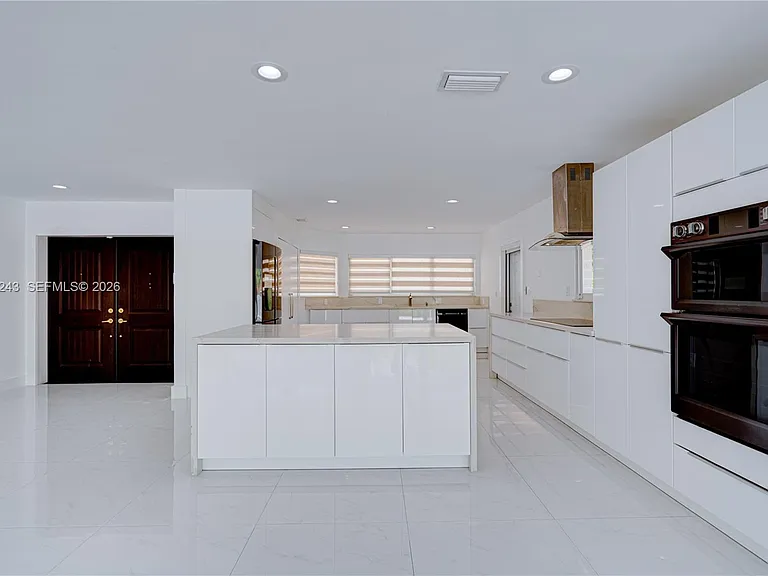 773 Woodcrest Rd — Photo 16