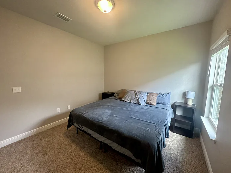 806 Cason Cir — Photo 10